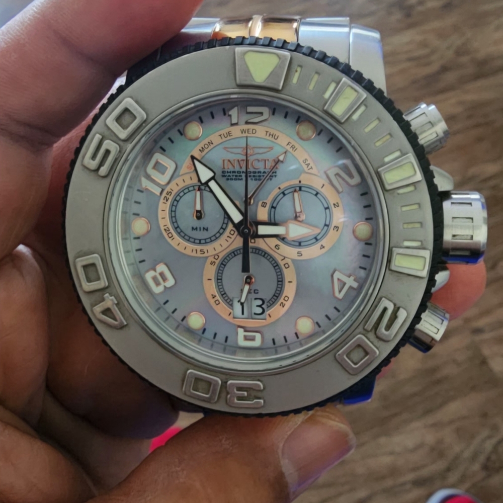 Invicta 13686 - Picture 5 of 6